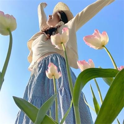娜娜:逝水年华
